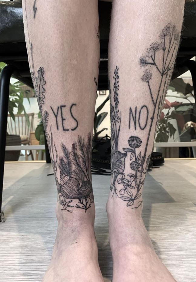 Leg Flowers Tattoo